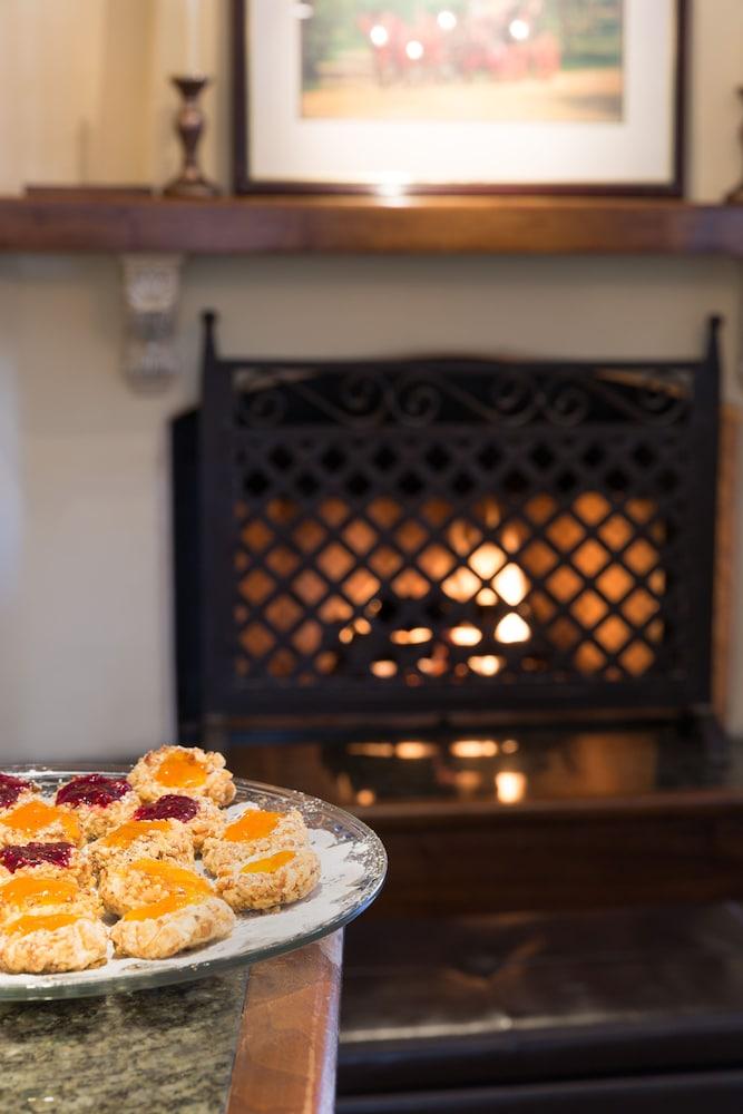 Coachman'S Inn, A Four Sisters Inn Carmel-by-the-Sea ภายนอก รูปภาพ